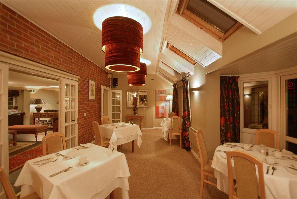 Crouchers Hotel Chichester Buitenkant foto