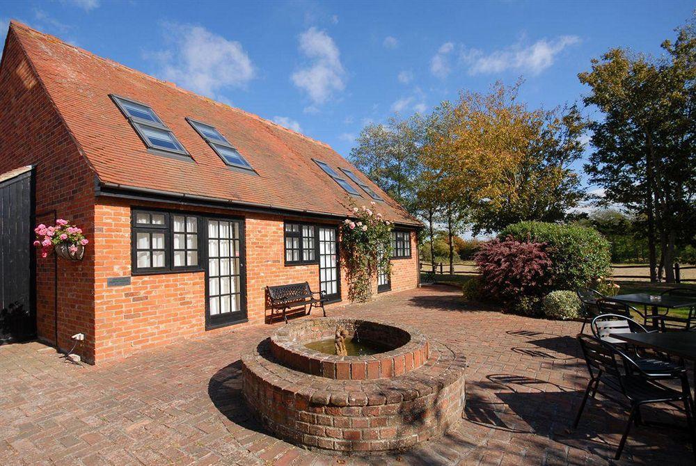 Crouchers Hotel Chichester Buitenkant foto