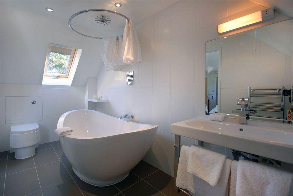 Crouchers Hotel Chichester Buitenkant foto